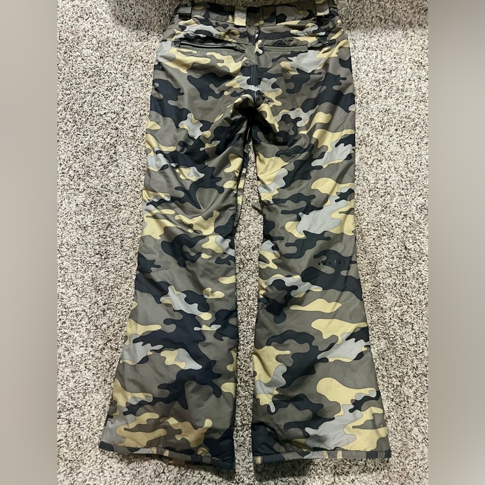 Women’s Oakley Camo Snowboard Ski Pants Regular Fit